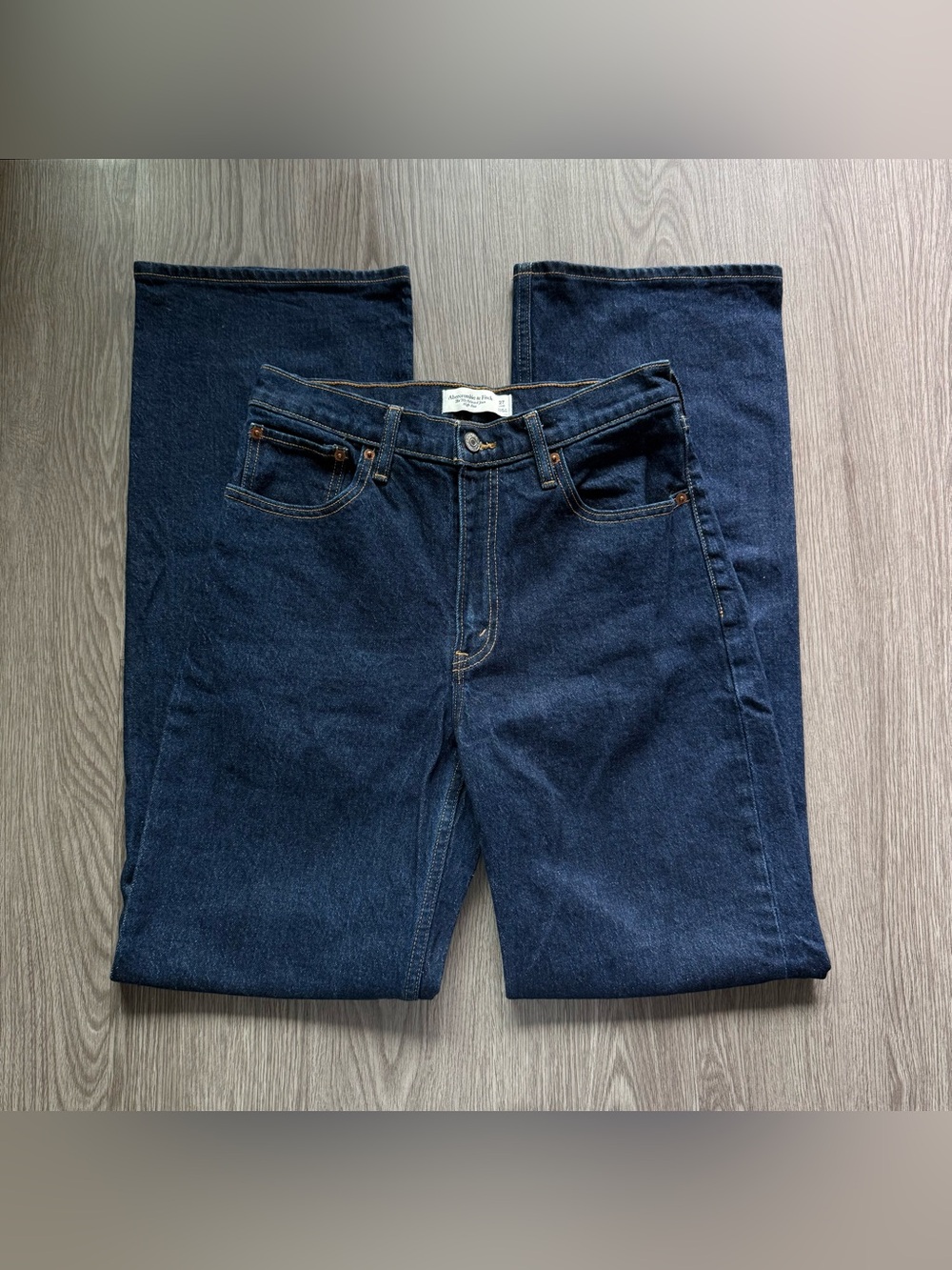 Abercrombie & Fitch 90's relaxed high rise jean